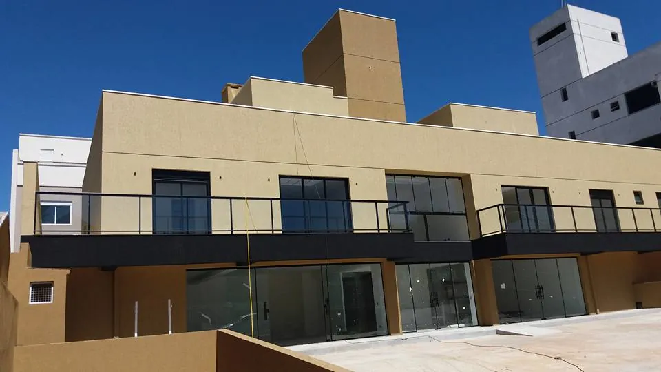 Cheiro Verde (construção comercial com subsolo), São Francisco, Curitiba